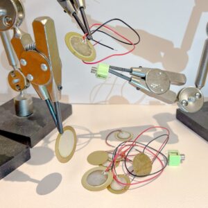 Verksted i kontaktmikrofoner